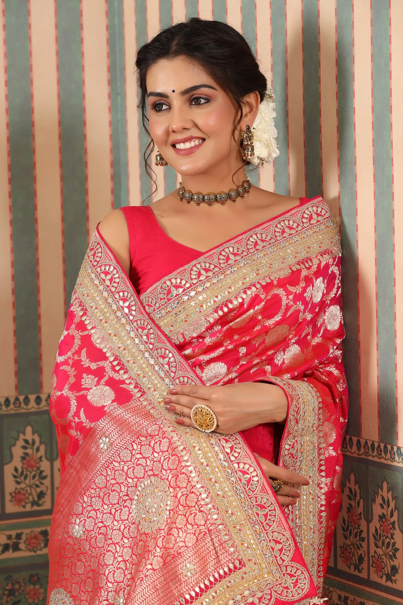 90Z620-RO Pink Banarasi Silk Saree with Embroidered Border