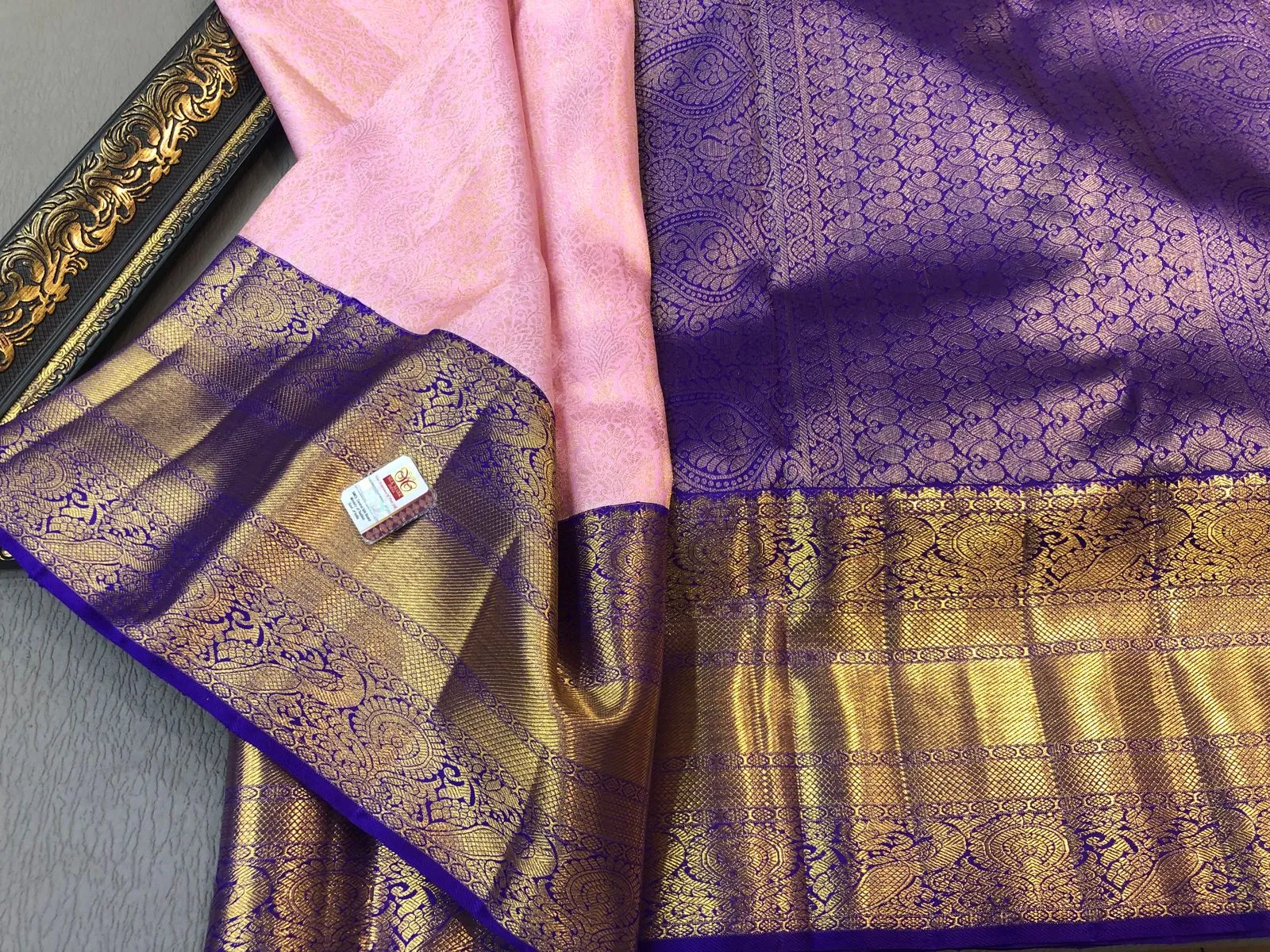 Anandamalika , Exclusive Pure Kanjeevaram Handloom Brocade Silk Saree for Women -SACHI001KSC