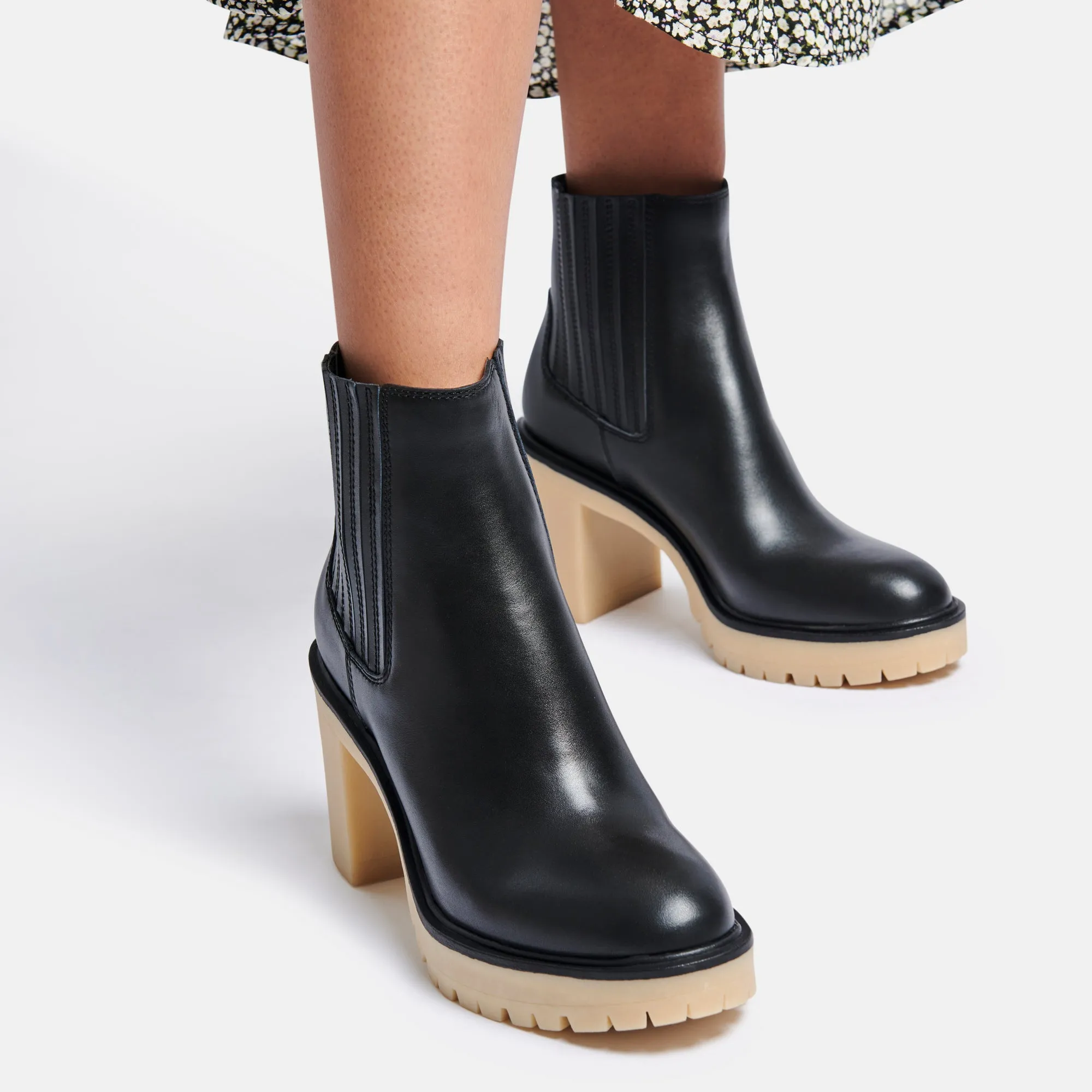 CASTER H2O BOOTIES BLACK LEATHER