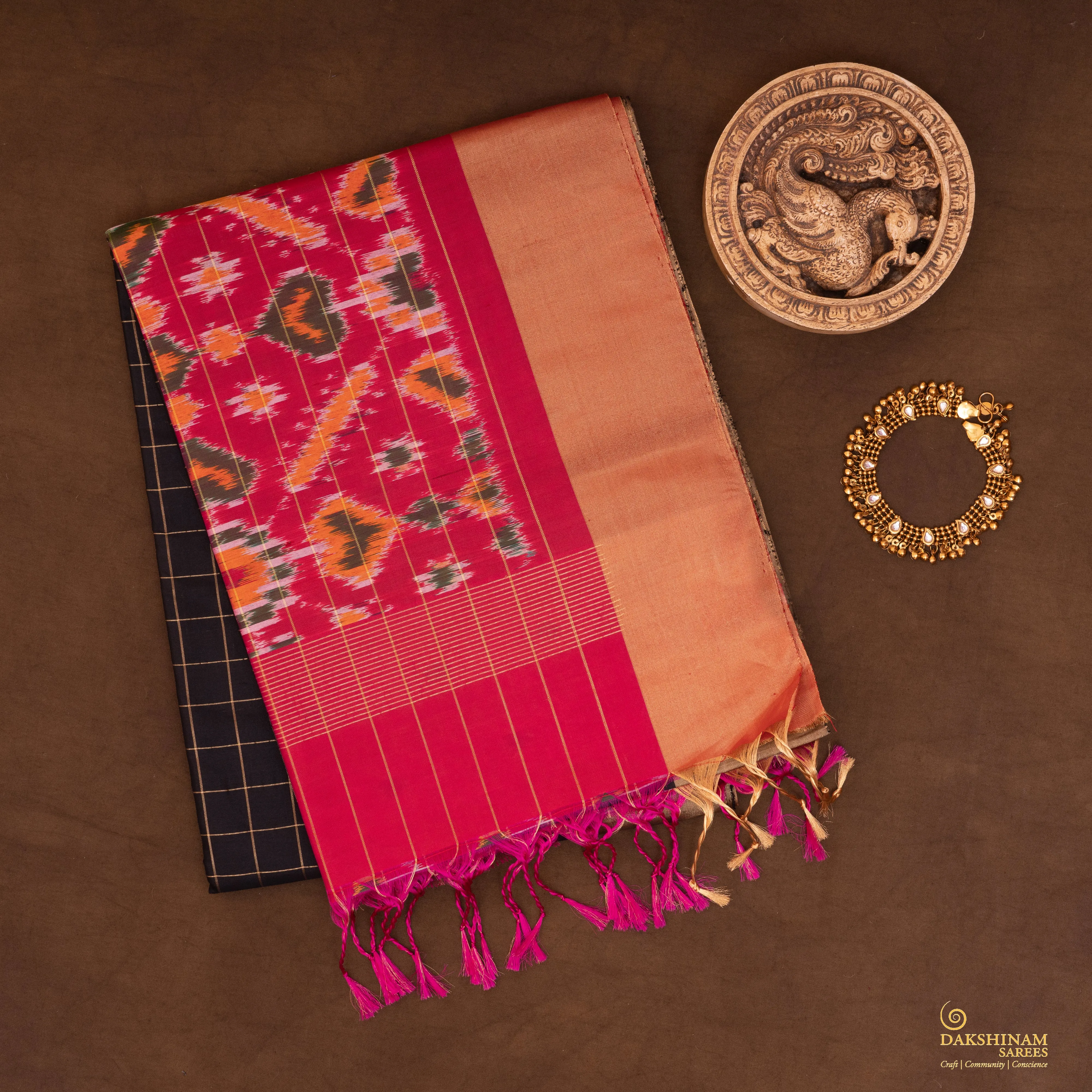 Handwoven Black with Pink Soft Silk Saree - 1980T008688DSC