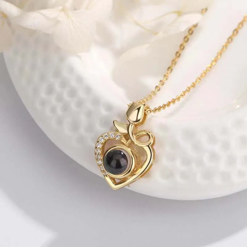 Heart-shape Rose Projection Stone Necklace with Picture inside