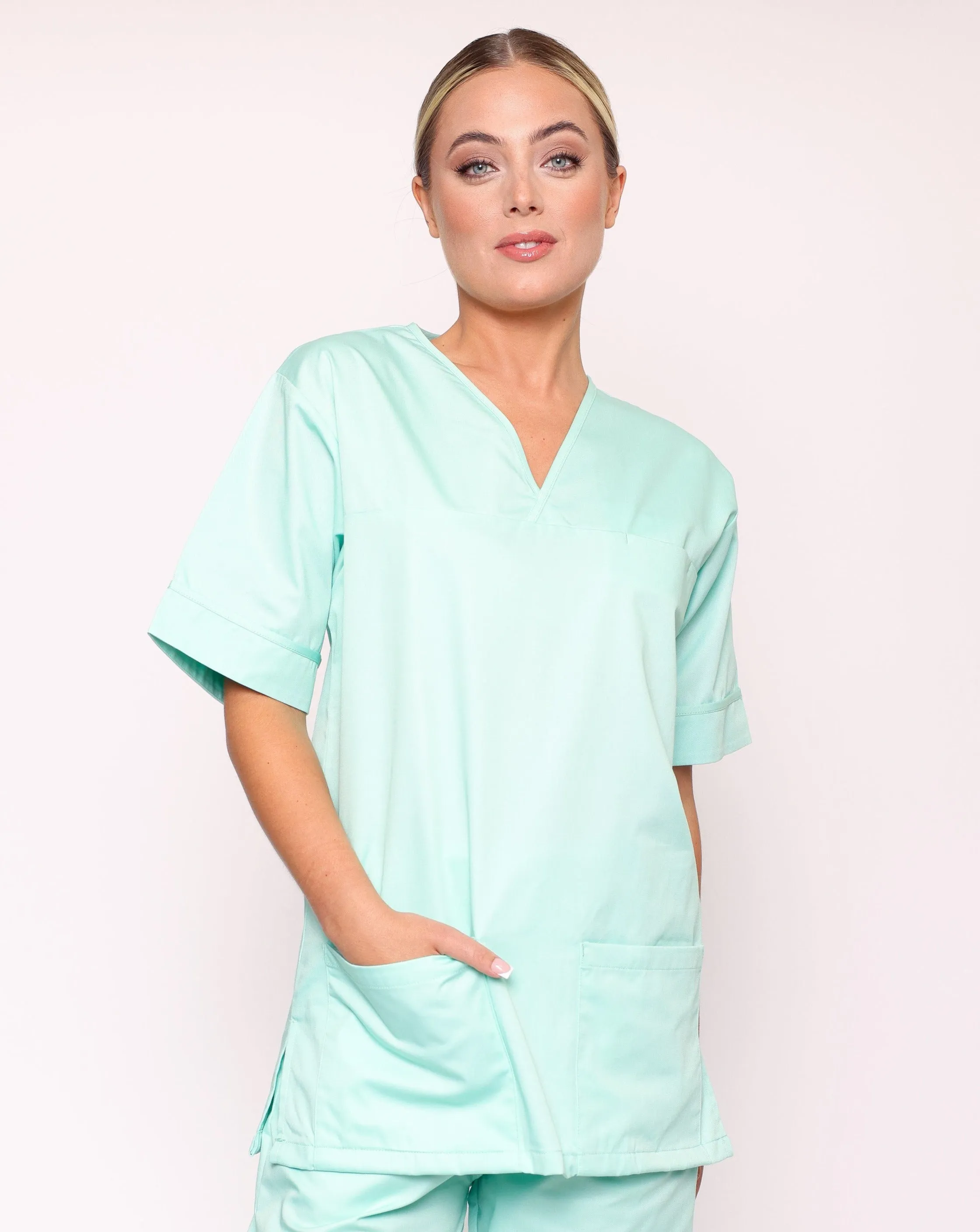 Howser Unisex Smart Scrub Tunic