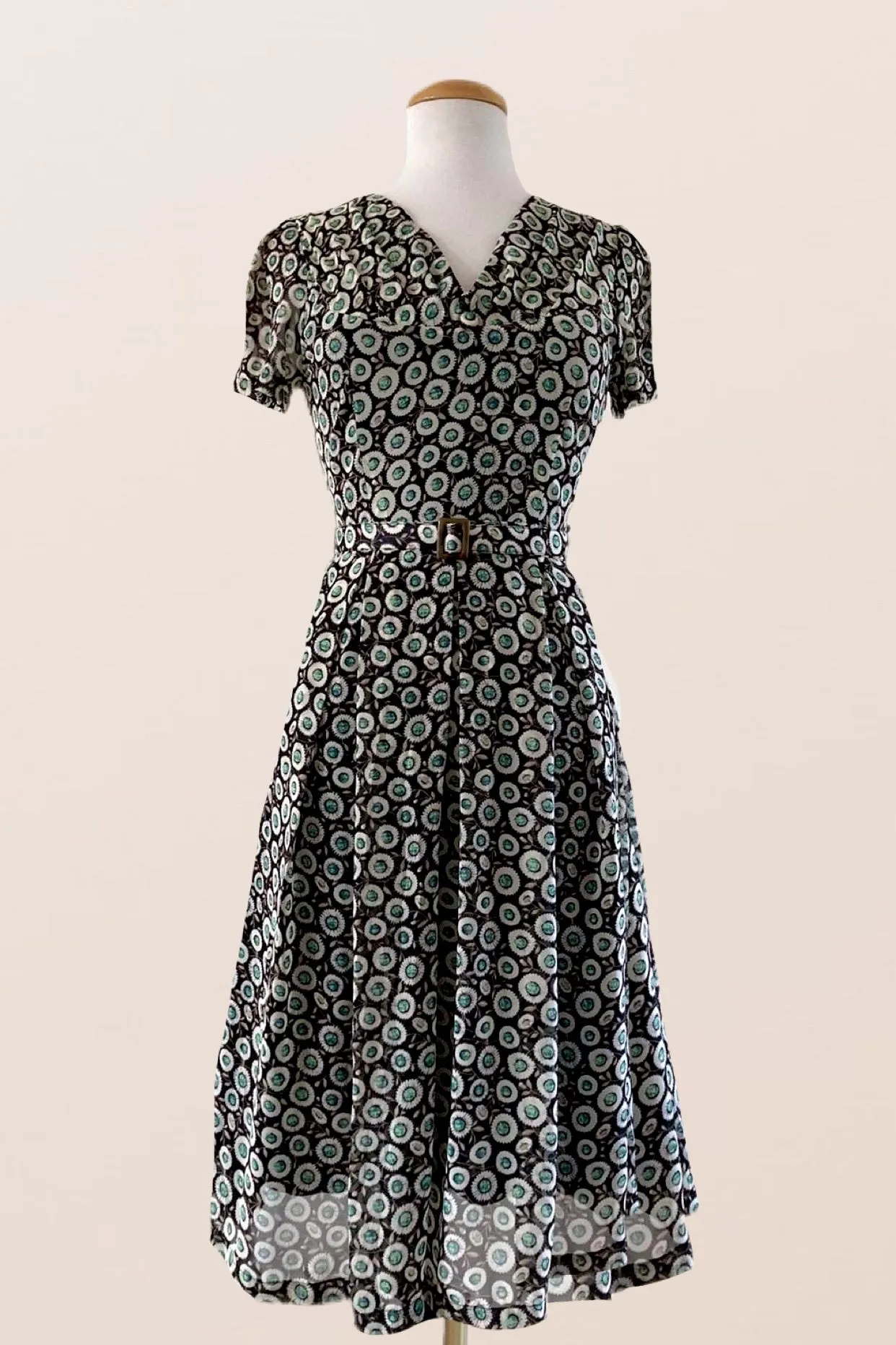 Jenna Wild Daisy Green Dress