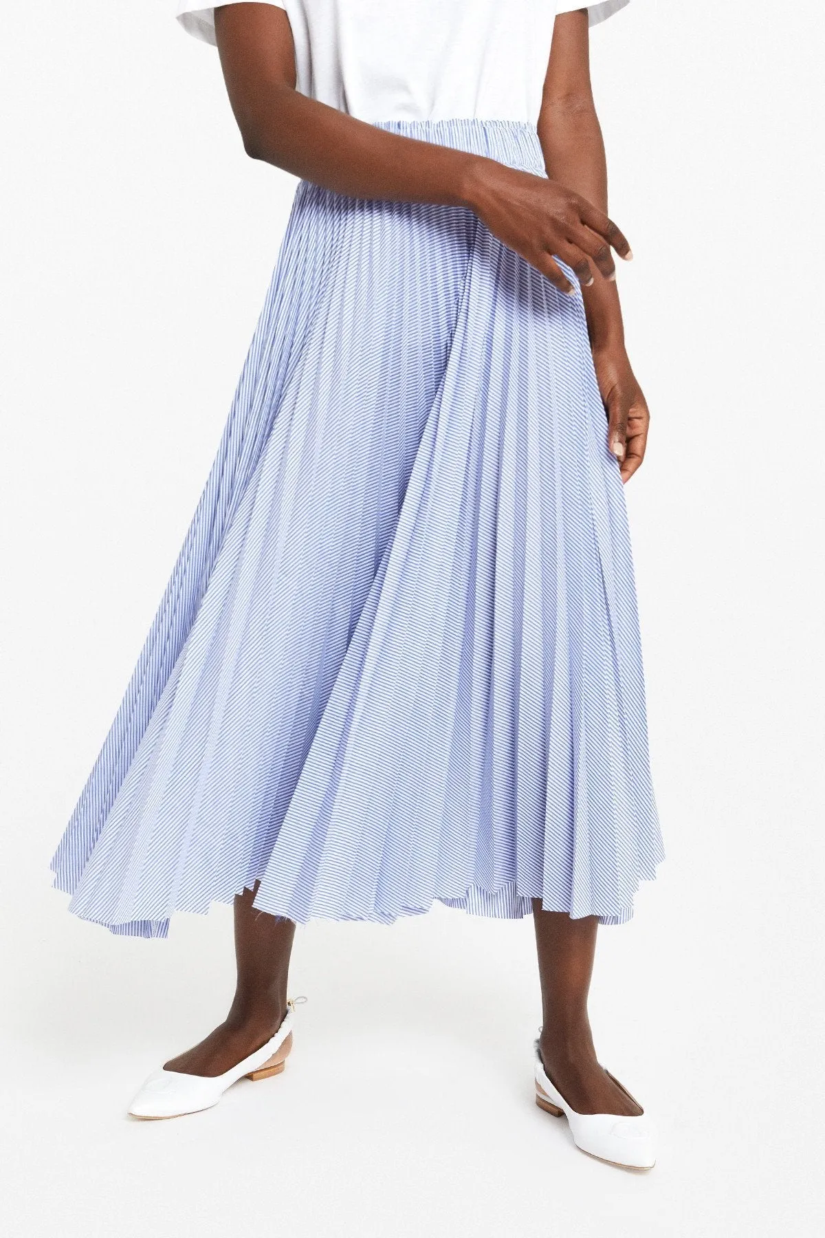 Ottod'Ame Women's Fine Stripe Pleated Skirt - BLUE