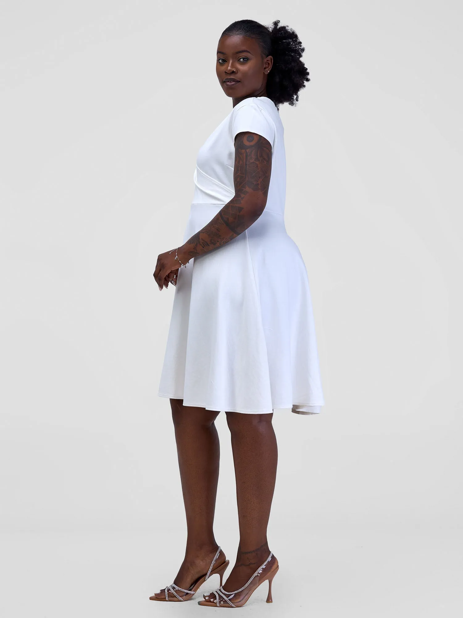 Vivo Zanzi Wrap Circular Dress - White