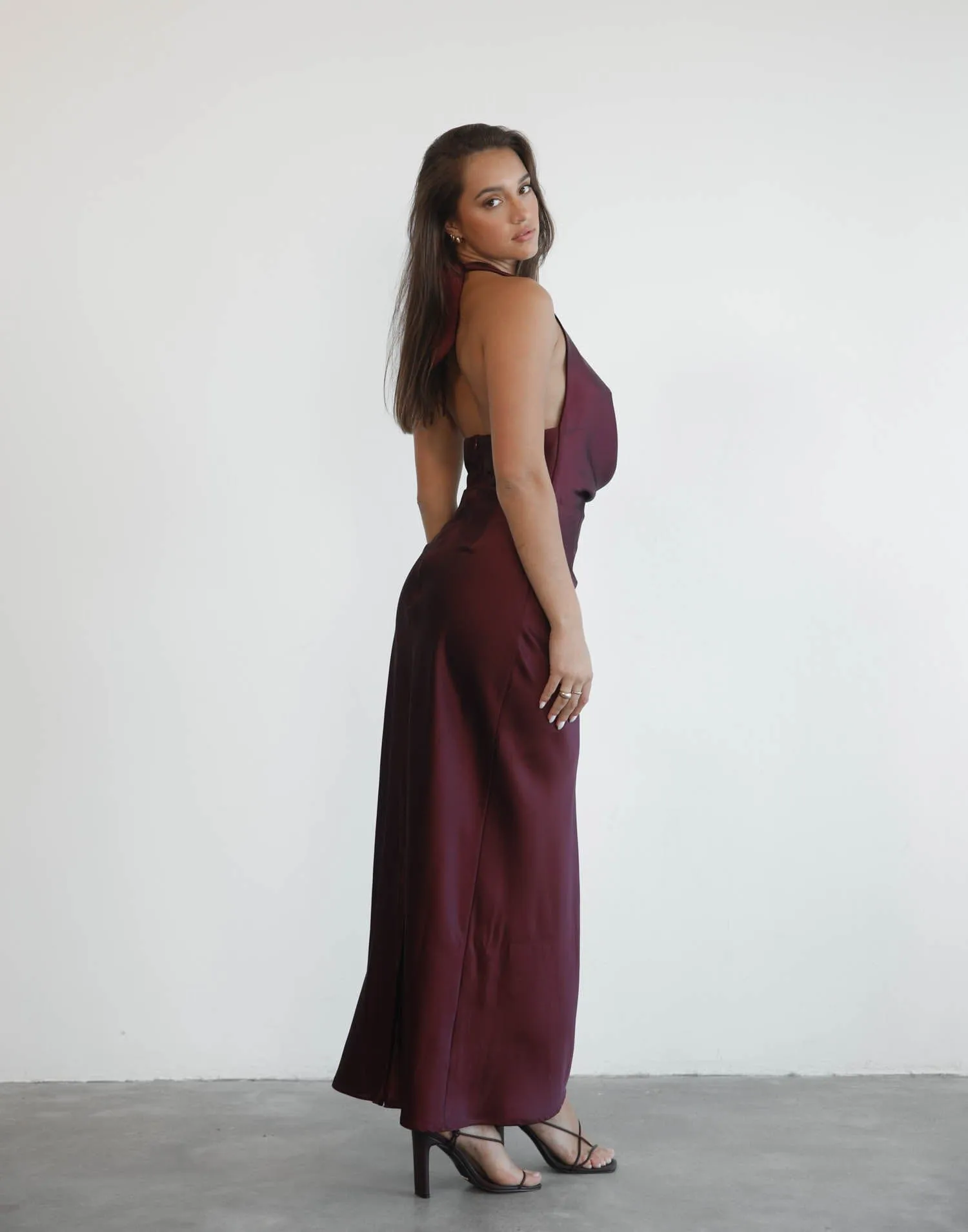 Zoya Maxi Dress (Plum)